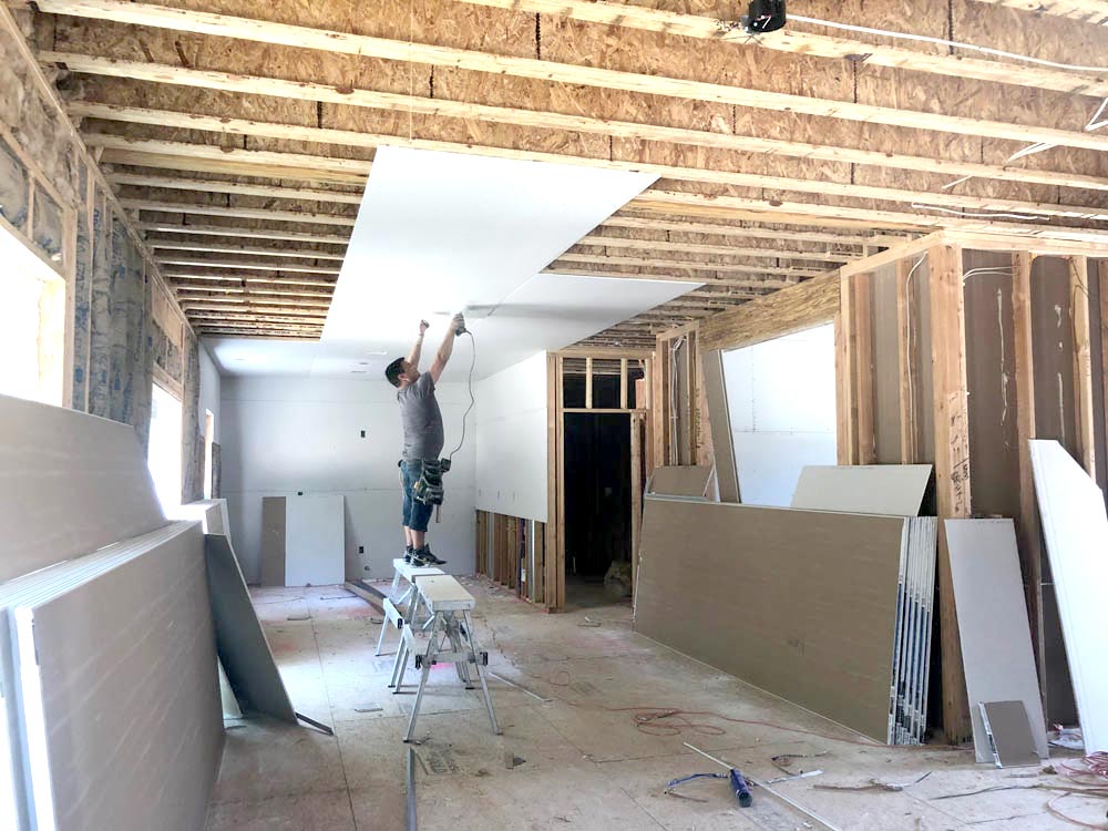 sheetrock and drywall installation in Ocean County, New Jersey. Spackle service in Barnegat, NJ.